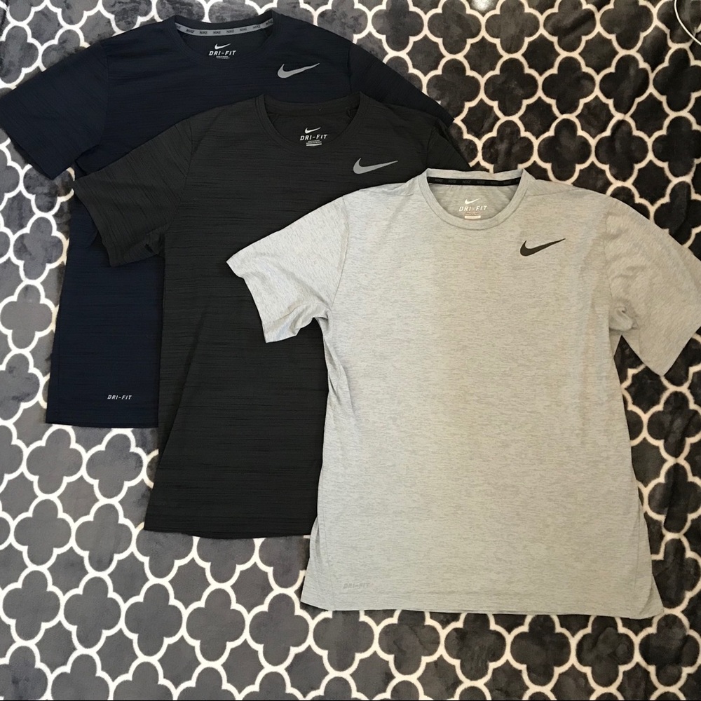 Bundle of 3 Men’s Nike Dri-Fit Shirts